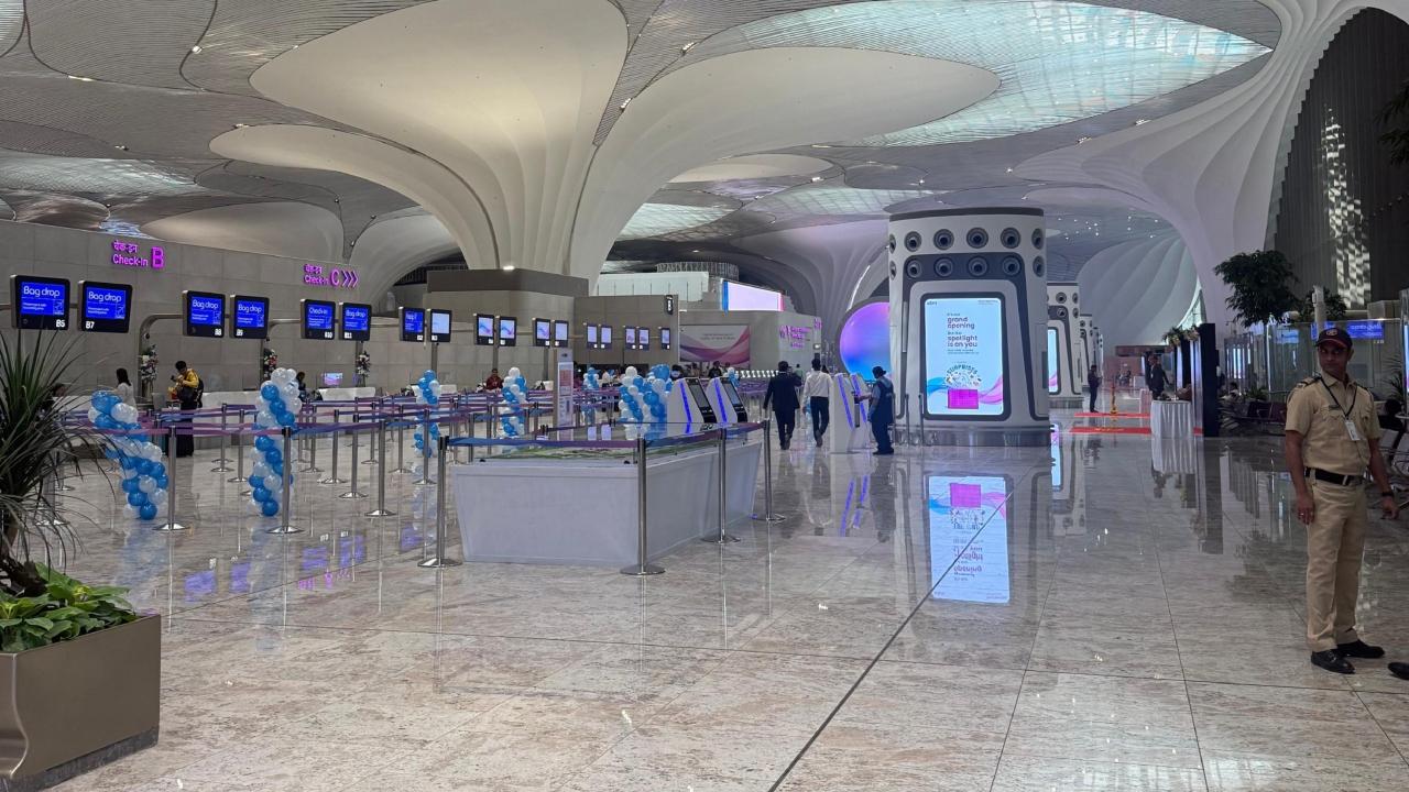 <p>"With professionalism and preparedness, CISF remains committed to supporting smooth and secure functioning at India&rsquo;s newest world-class airport," it said</p>