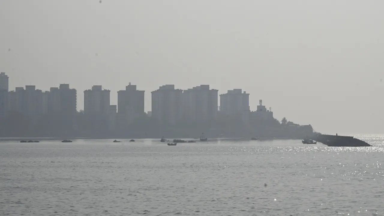 IN PHOTOS: Haze blankets Mumbai skyline; air quality in ‘moderate’ range