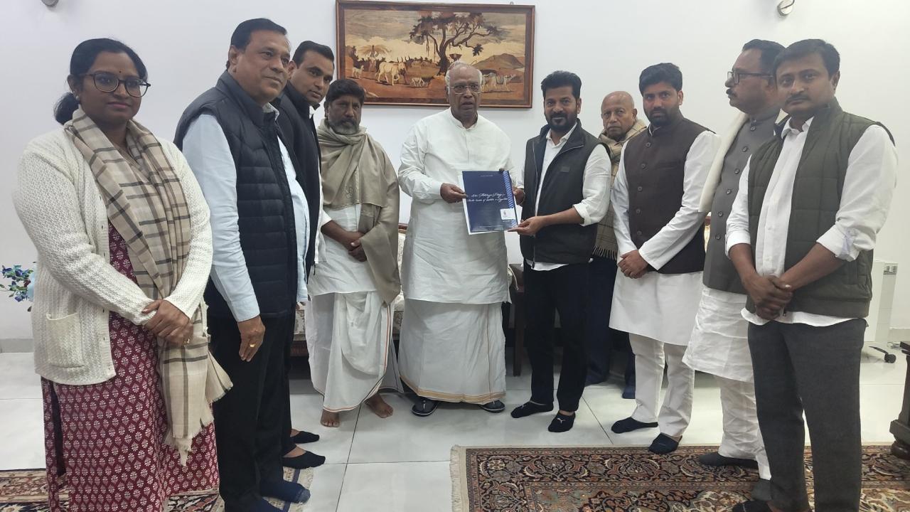 Earlier, Reddy declared that the Congress party is ready to fight against Prime Minister Narendra Modi over what they see as 