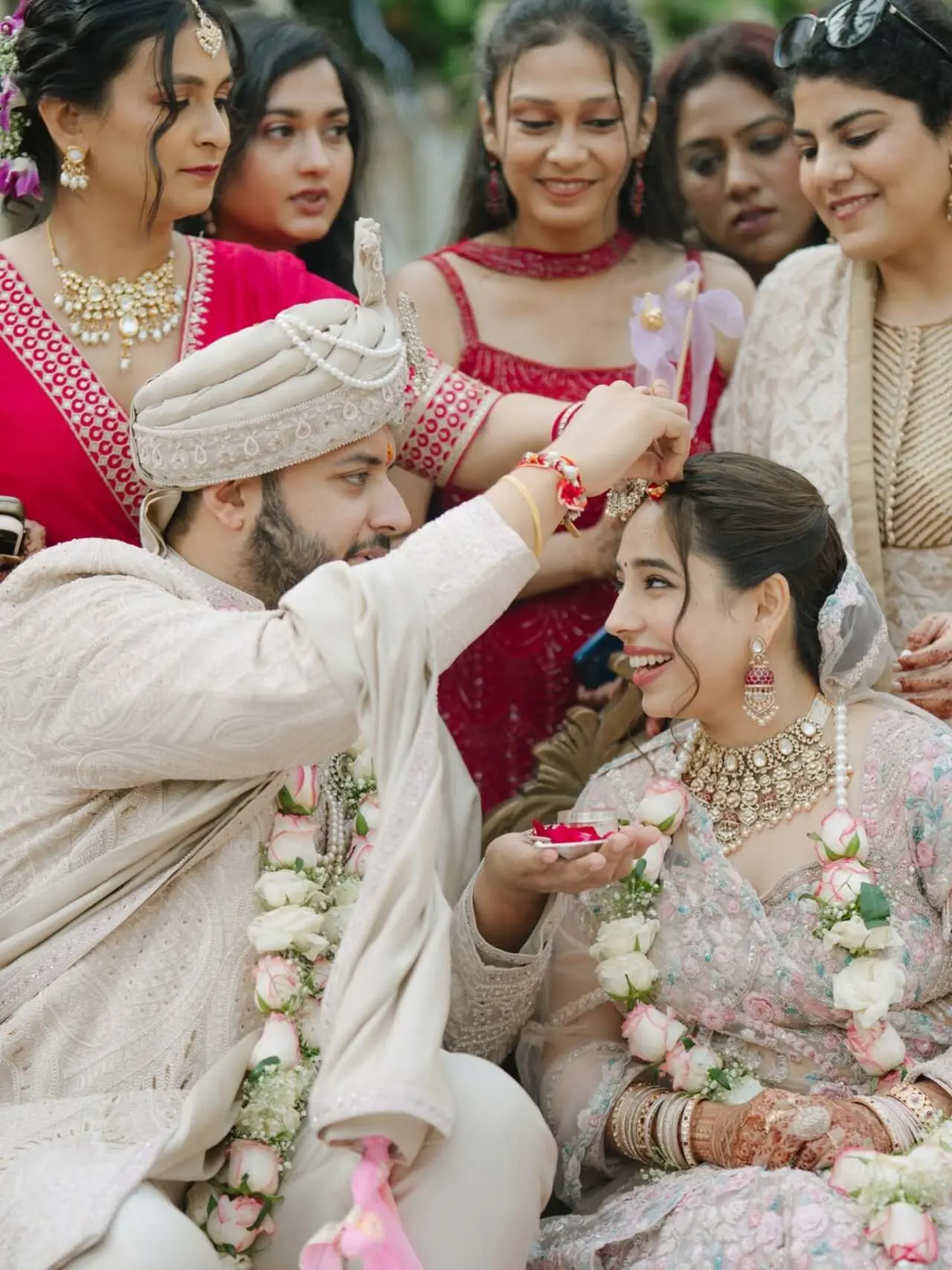 For those unversed, Kartik’s sister, Dr Kritika Tiwari, is a hair-transplant specialist, while her husband, Tejashwi Kumar Singh, works as a pilot.