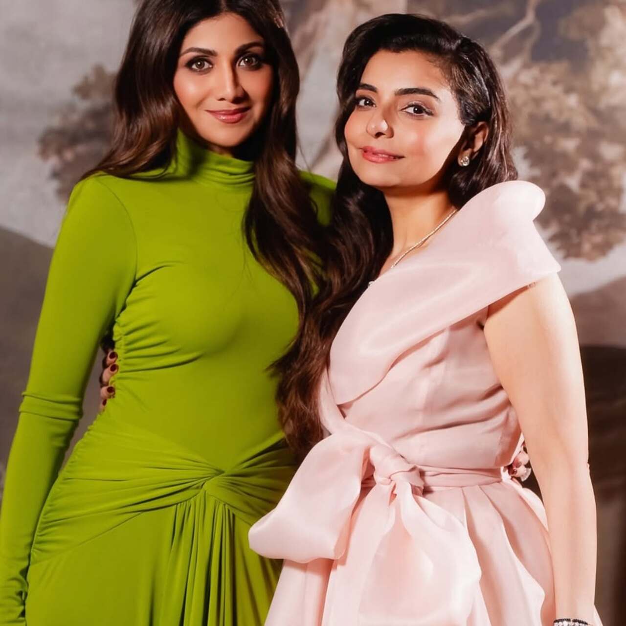 While Shilpa Shetty was also seen at the bash in a beautiful green dress.