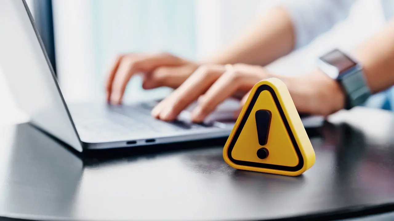 Mumbai: Online trading scam targets retired banker via YouTube ad