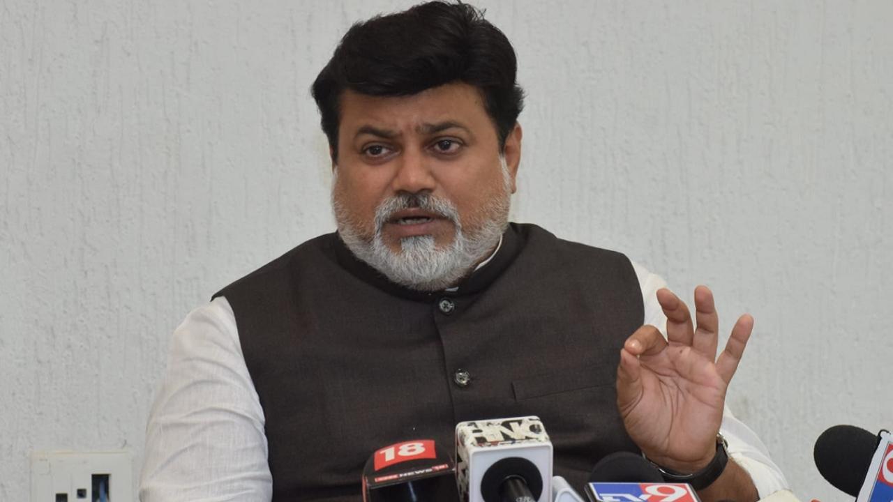 BMC elections 2026: Shiv Sena–BJP seat-sharing talks in final phase