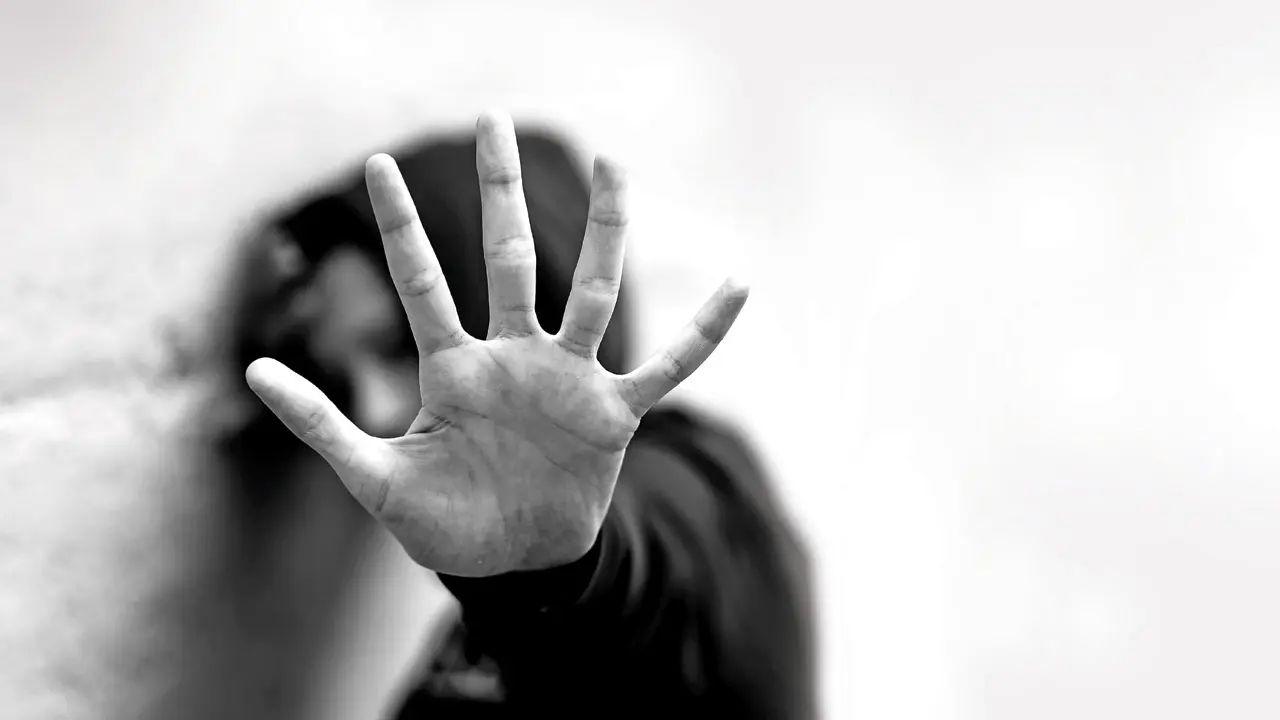 Cuatro hombres de Sydney acusados ​​de participar en una red internacional de material de abuso infantil