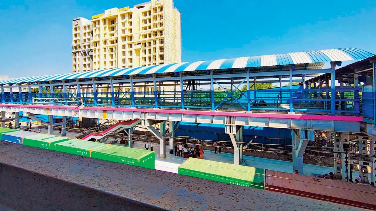  FOB staircases at Kandivali and Vasai Road stations to close from December 29