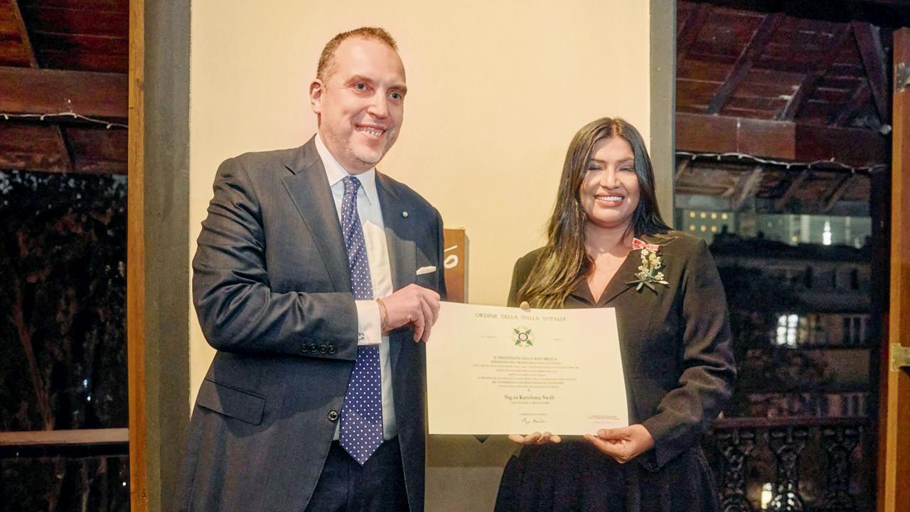Walter Ferrara (left) with Karishma Swali. Pic courtesy/Chanakya International