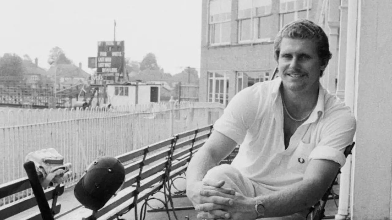 Former England batter Robin Smith dies at the age of 62 in Australia