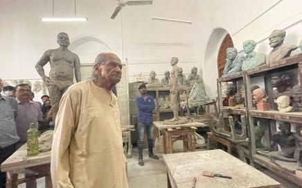 Sculptor Ram Sutar. (Pic/Sir J.J. de novo deemed to be university)