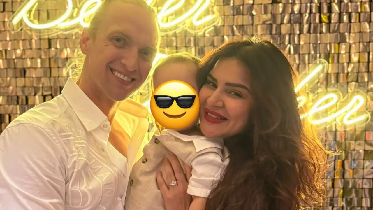 Naagin fame Aashka Goradia announces second pregnancy with adorable post, watch