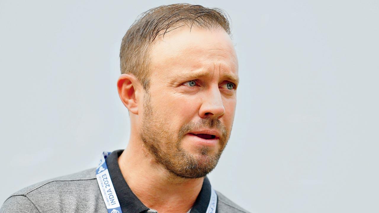 De Villiers backs Gauti’s flexible batting line-up plan in ODIs