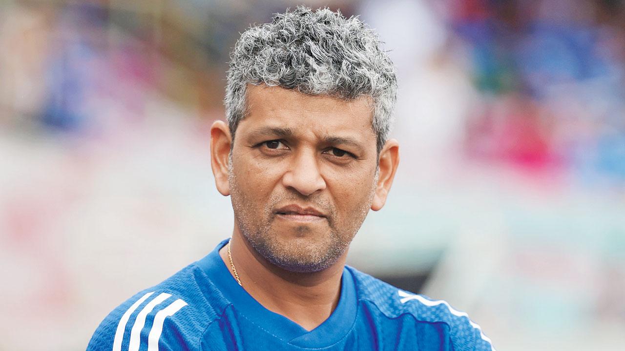 Muzumdar: India testing combinations ahead of Women's T20 World Cup