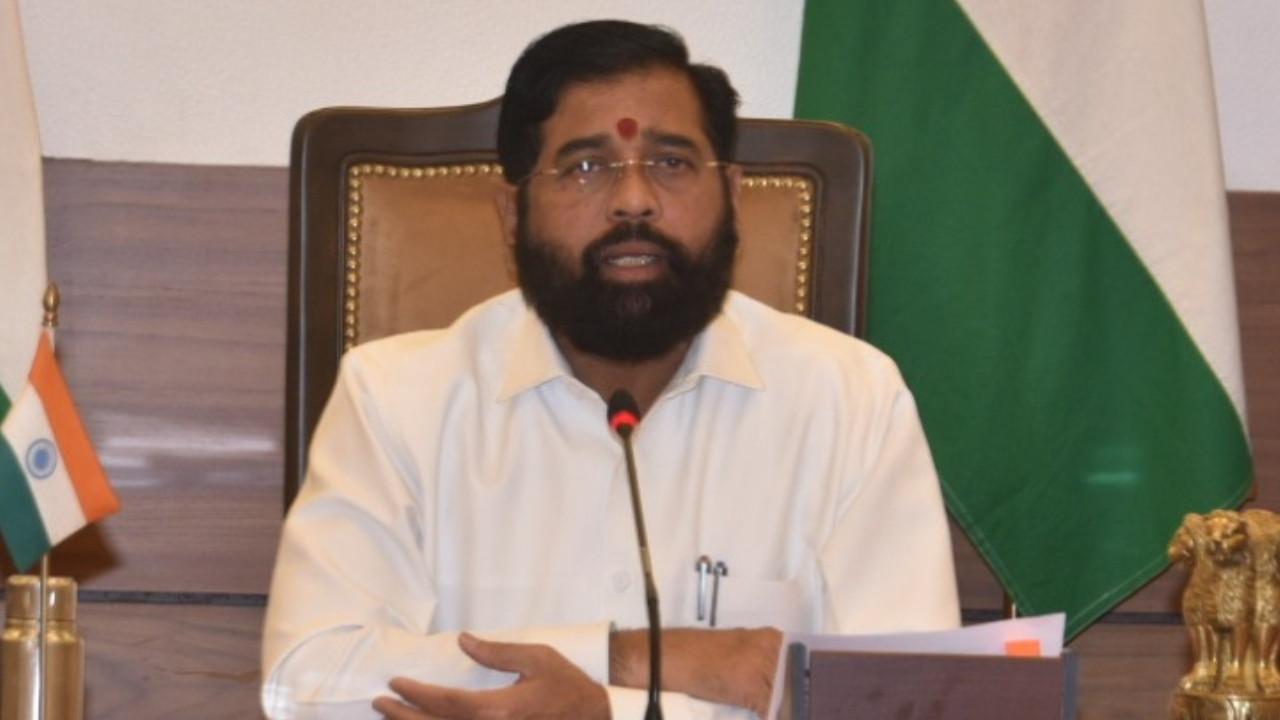 Mumbai LIVE: MNS leader joins Eknath Shinde-led Shiv Sena ahead of civic polls