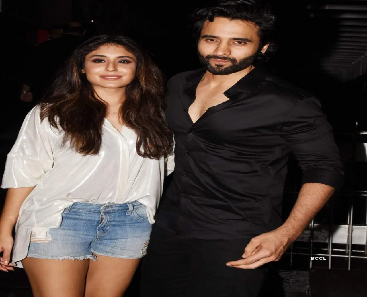 Nevertheless, neither of them confirmed their relationship and the rumours soon fizzled out.