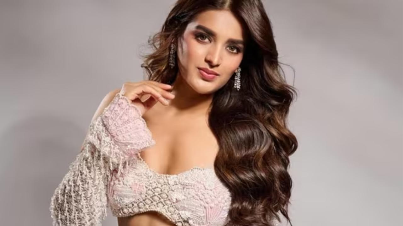 Nidhhi Agerwal slams Sivaji on his remark of 'provoking' the mob with the outfit