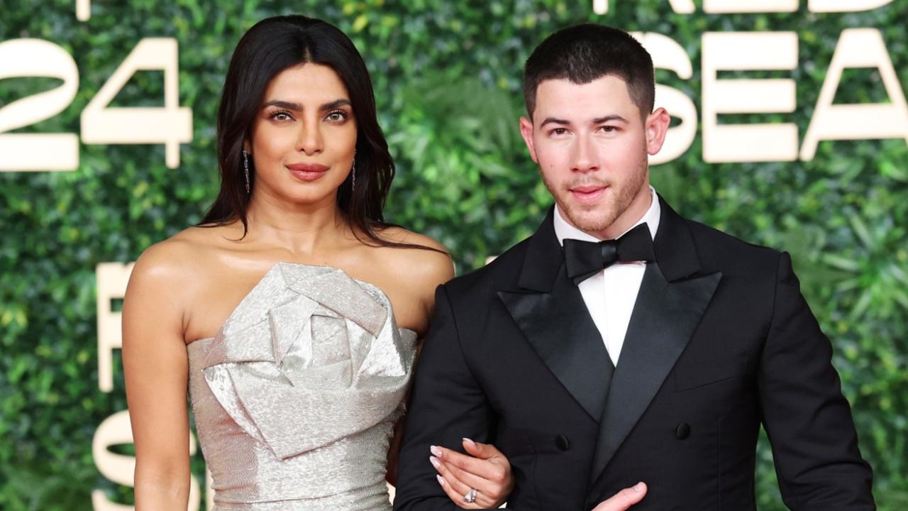 Priyanka Chopra shares glimpses of her Christmas festivities with family