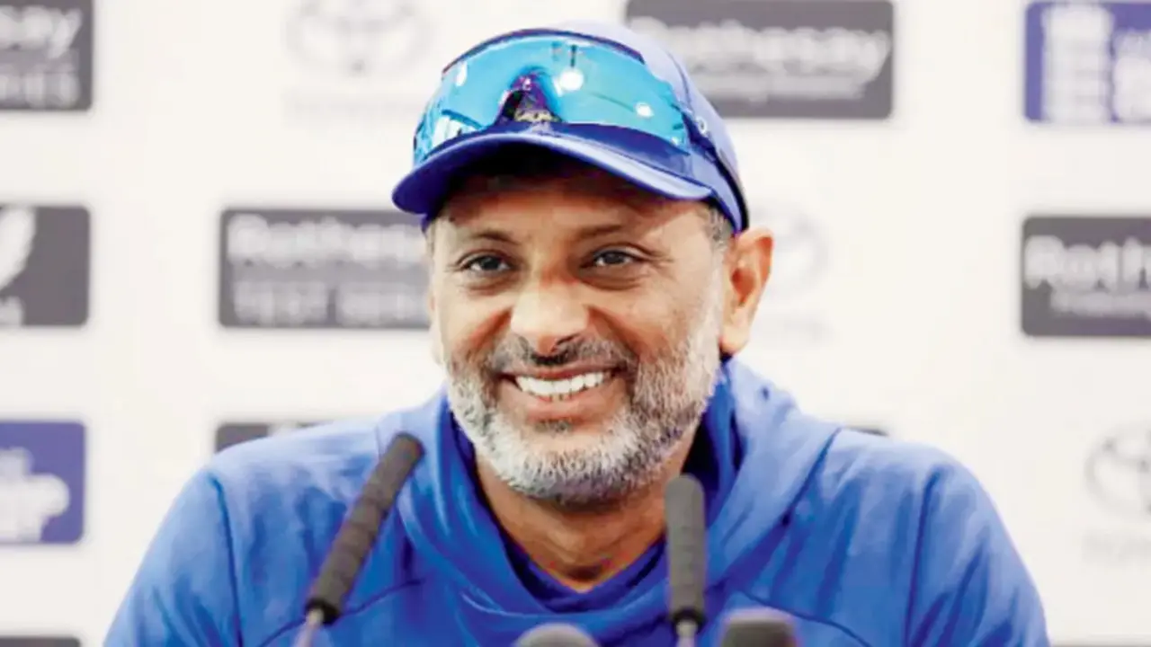 Sitanshu Kotak brushes off speculations about Virat Kohli`s future in format