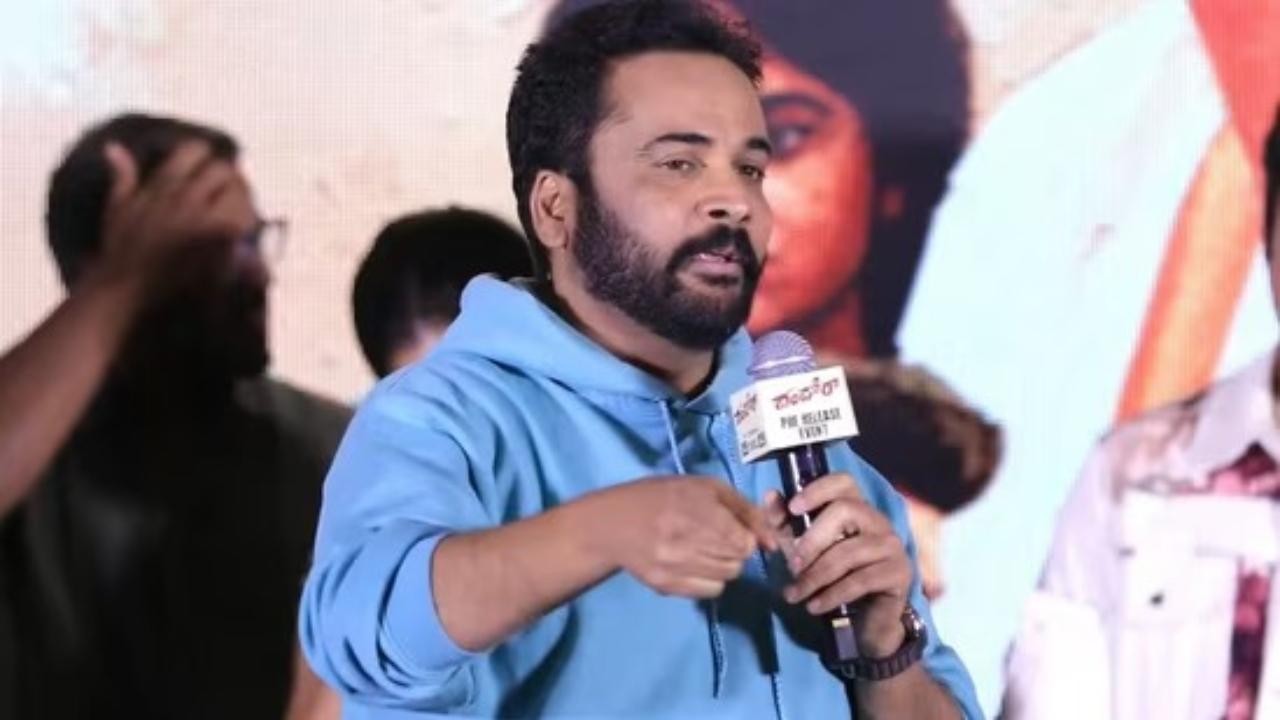 Telugu actor Sivaji requests heroines to wear clothes that cover their bodies