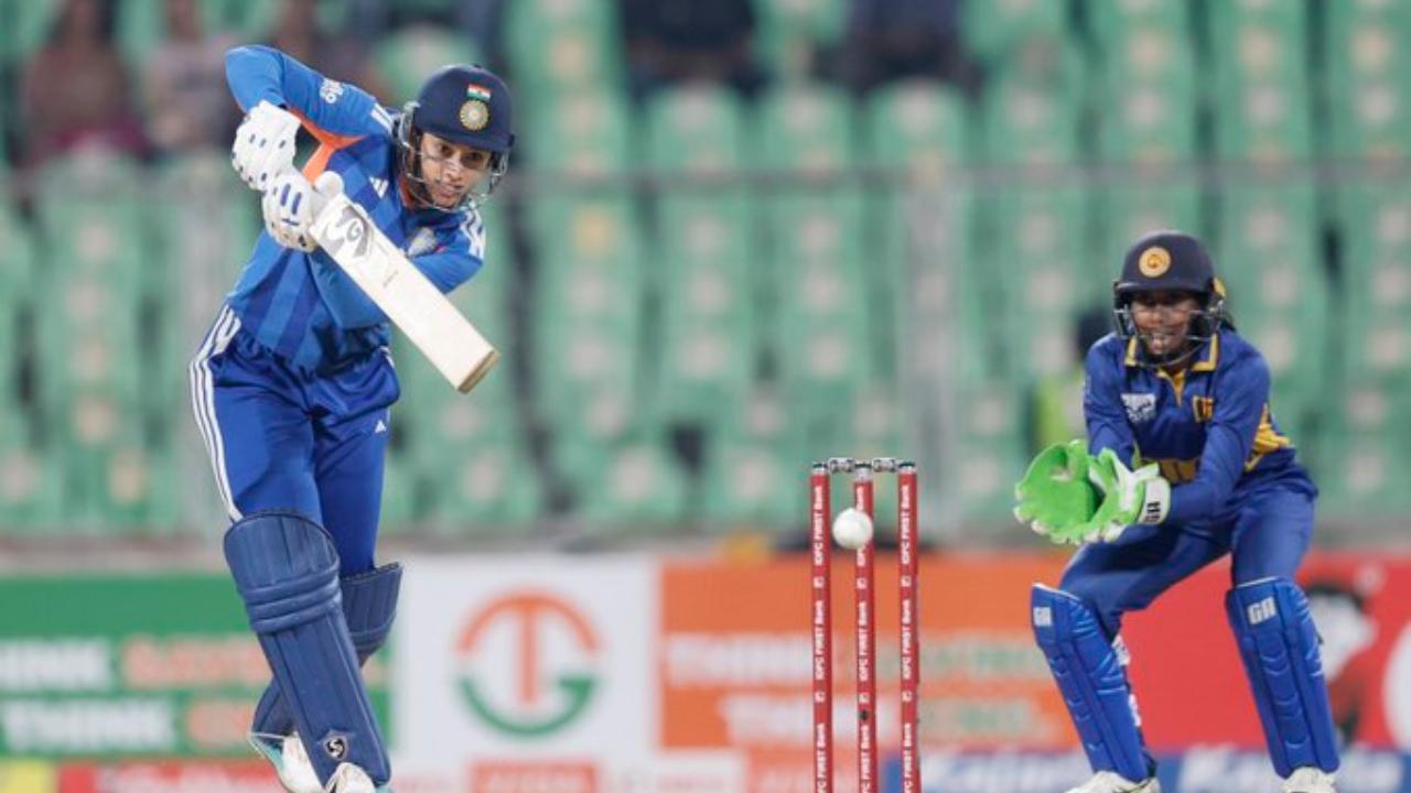 <p>The duo stitched an opening partnership of 162 runs for the "Women in Blue" <em><strong><span class="_aupe copyable-text xkrh14z" style="white-space: pre-wrap;">(Pic: @BCCIWomen)</span></strong></em></p> <p>The duo stitched an opening partnership of 162 runs for the "Women in Blue" <em><strong><span class="_aupe copyable-text xkrh14z" style="white-space: pre-wrap;">(Pic: @BCCIWomen)</span></strong></em></p>