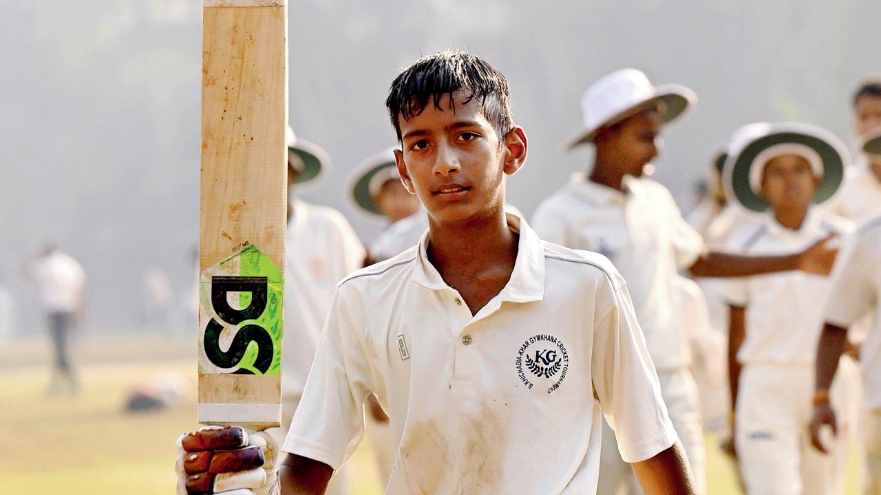 Giles Shield: Ton-up Kartik helps SVIS earn draw against Dnyandeep