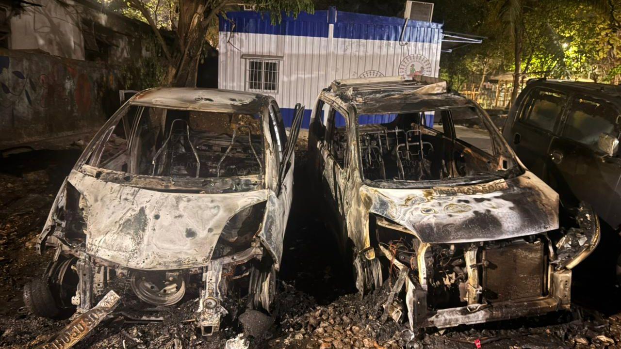 Thane: Two cars gutted in early morning fire in Kopri; no injuries reported