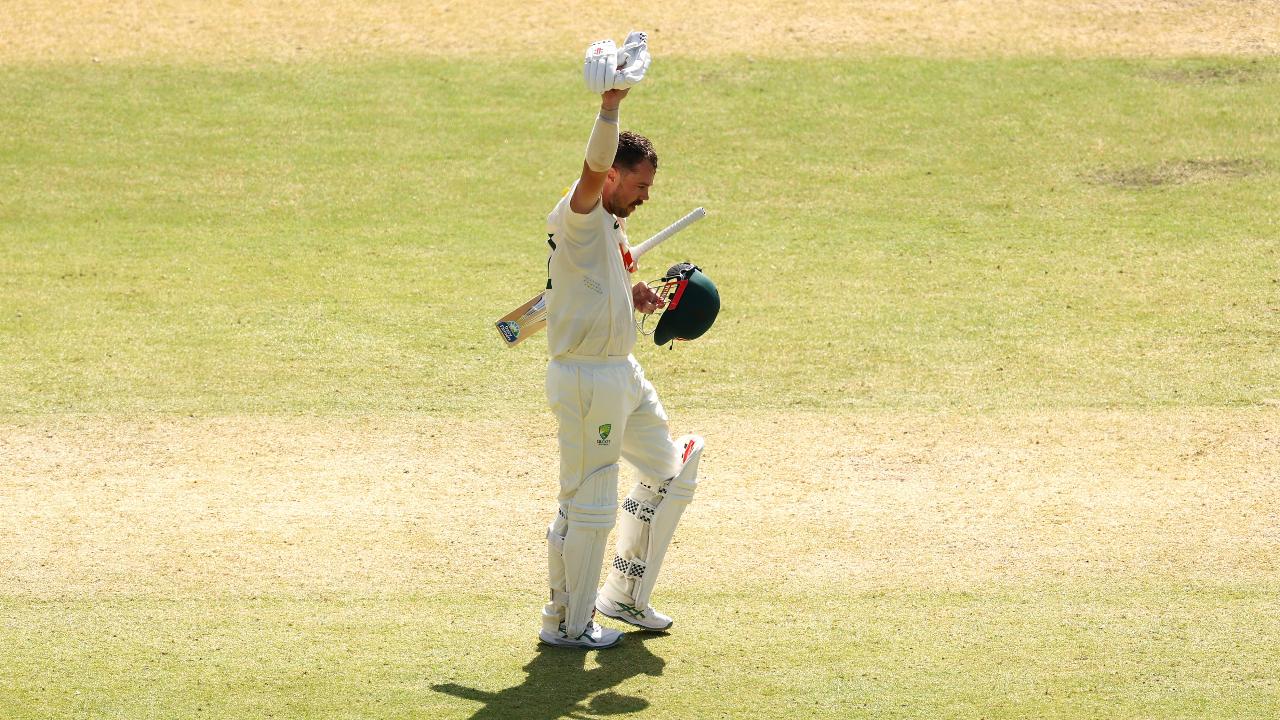 Currently, the Aussies are leading by 356 runs in the third Test match against the 