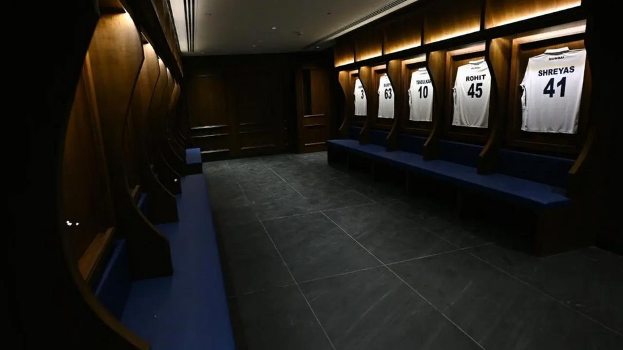 The Stadium recently got its own museum on the premises, which is named the Sharad Pawar Cricket Museum. From jerseys and sweaters to bats and other cricketing gear, several Mumbai and Team India cricketers have donated their special items to the museum. The president revealed that the committee members and MCA management had taken efforts to reach out to players and select which items should be showcased in the museum