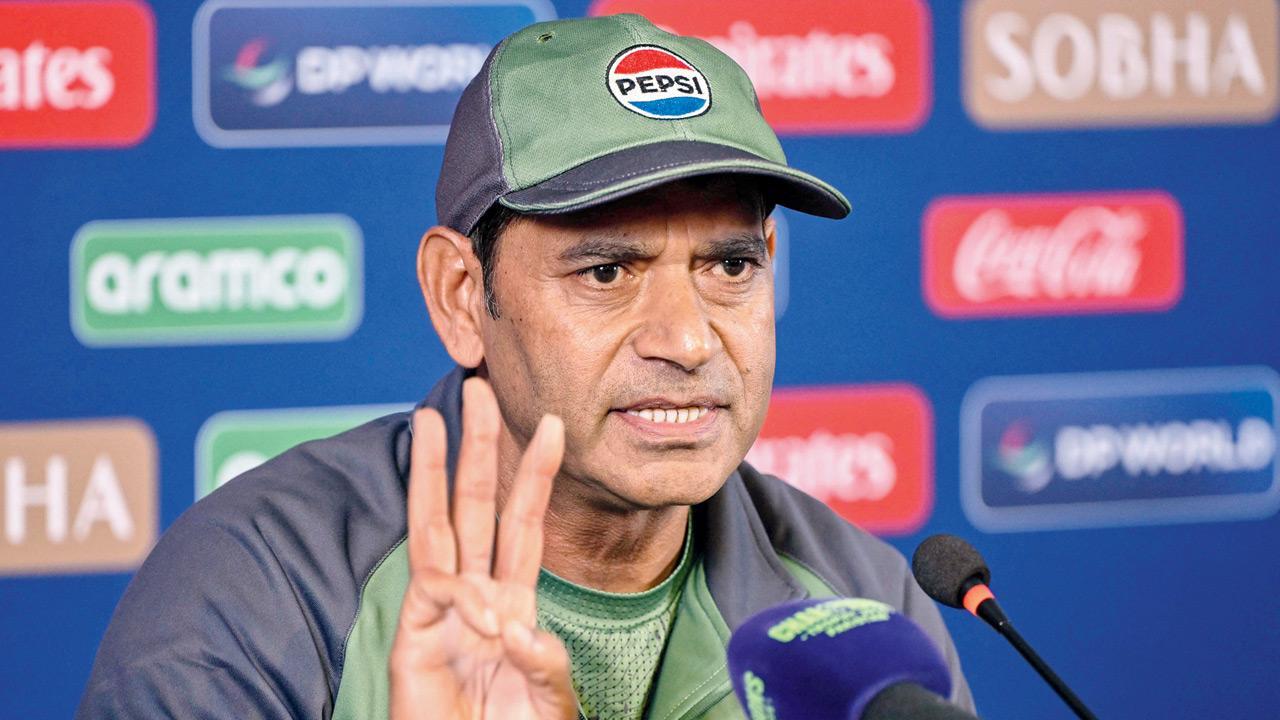 Absence of Fakhar, Ayub costing Pakistan, says coach Aaqib
