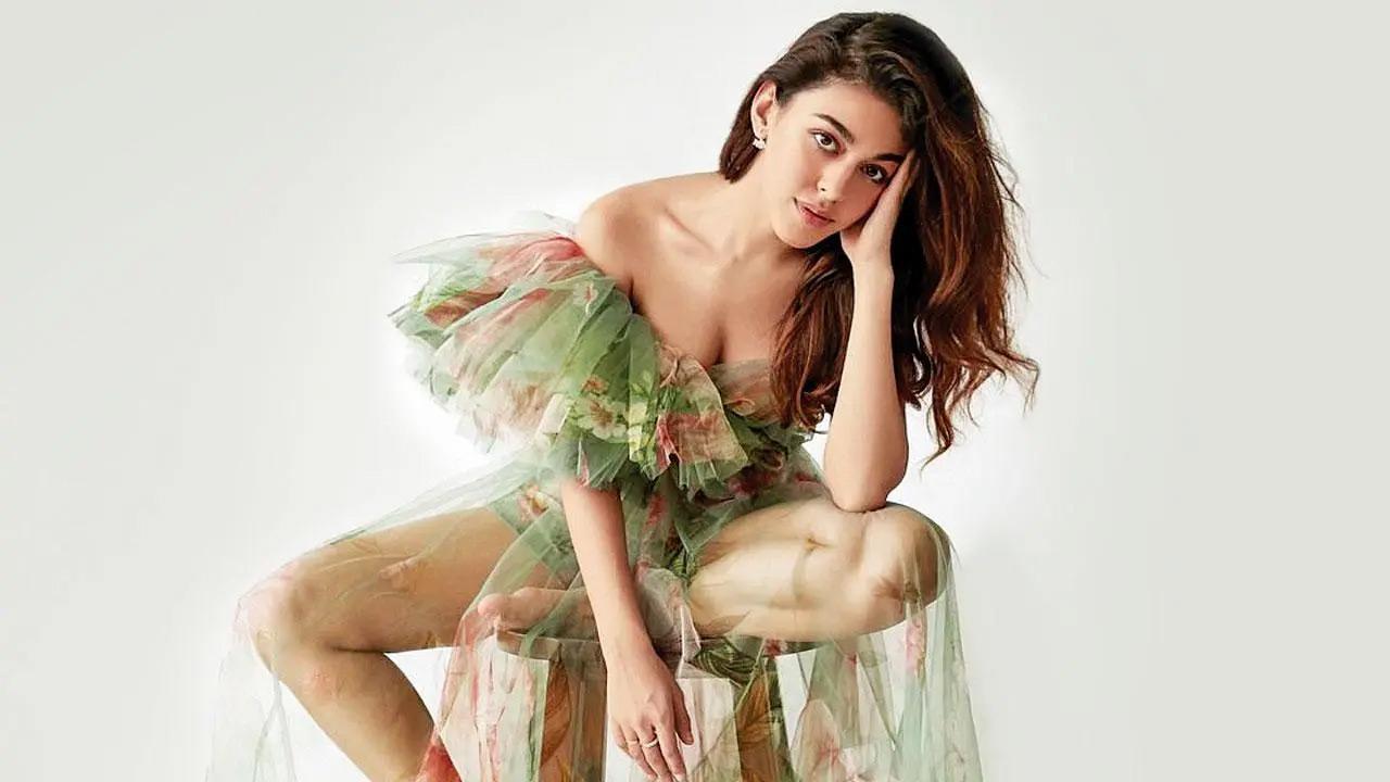 Alaya F expresses gratitude as she completes 5 years in industry
