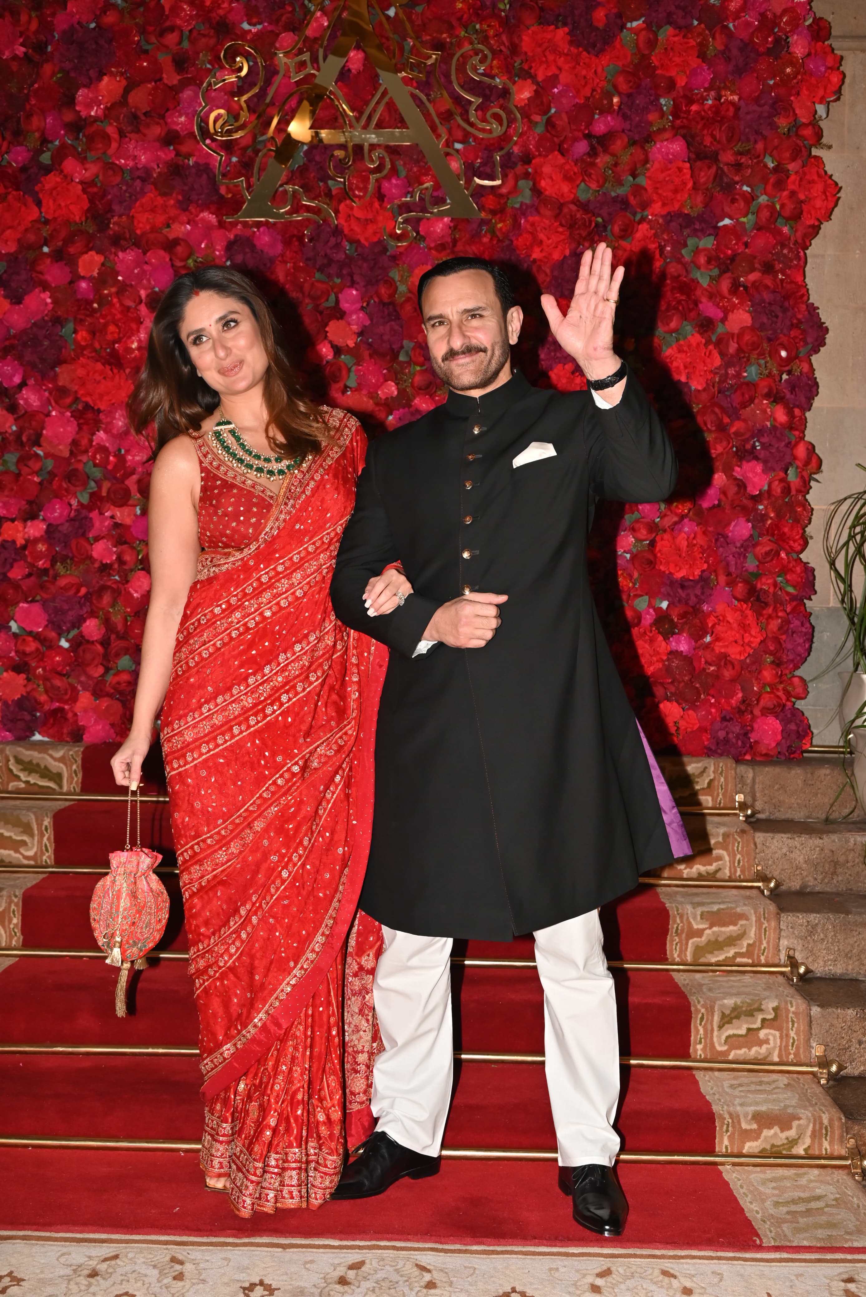 Kareena Kapoor and Saif Ali Khan gave major couple goals as they posed together on the red carpet at the function