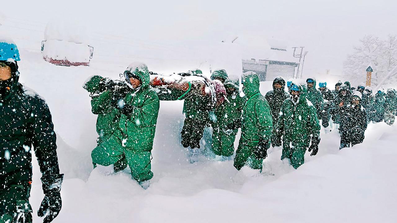 Uttarakhand avalanche: 16 workers pulled out, 41 still trapped