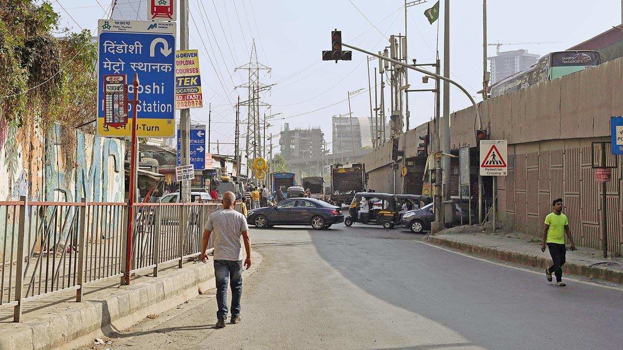 The stretch has been declared as a permanent no-parking zone. Pic/Ashish Raje