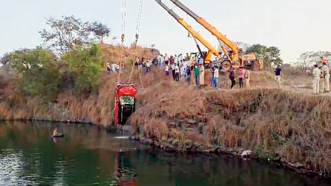 Palghar: Car bonnet rivet leads the police to body of missing social worker