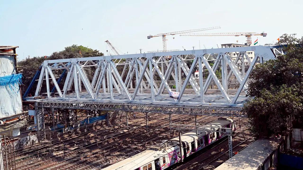 IN PHOTOS: Traffic relief for Mumbai as 5 key bridges to open soon