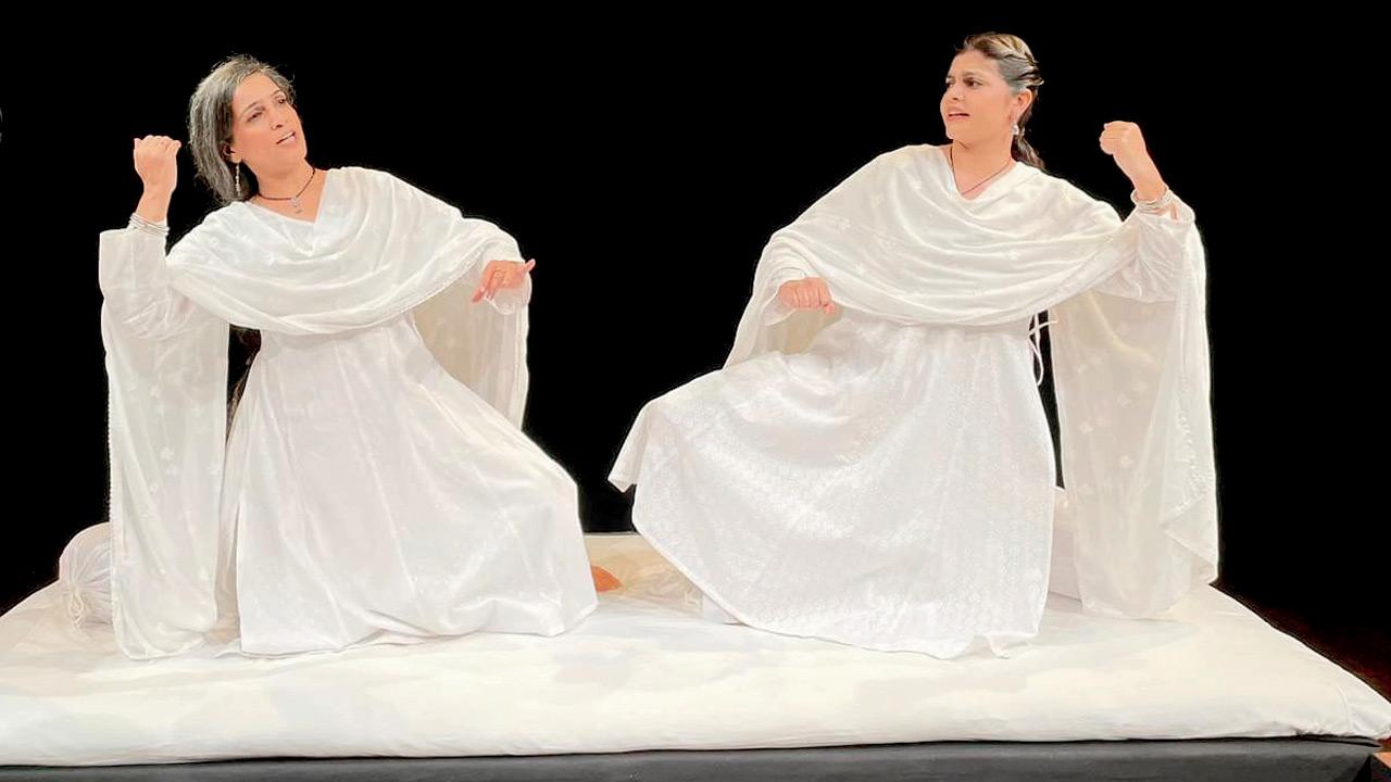 Poonam Girdhani and Nusrat Ansari perform Dastan-e-Alice