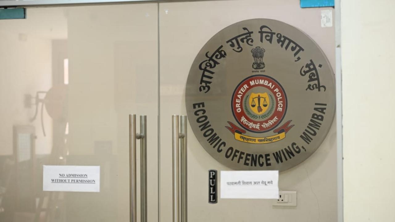 Mumbai Police's EOW on Saturday detained New India Co-operative Bank General Manager Hitesh Mehta, official sources said. Pics/Satej Shinde and Shadab Khan