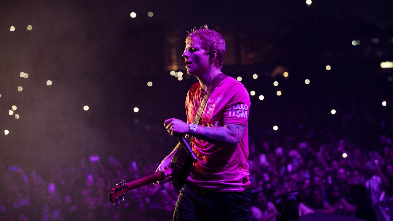 Any Ed Sheeran concert is impossible without hits like ‘Shivers’, ‘I’m a Mess, ‘Photograph’, and ‘Happier’ and it was no different for Bengaluru as they had the crowd buzzing, but it was the fan-favourite ‘Perfect’ that simply mesmerised them