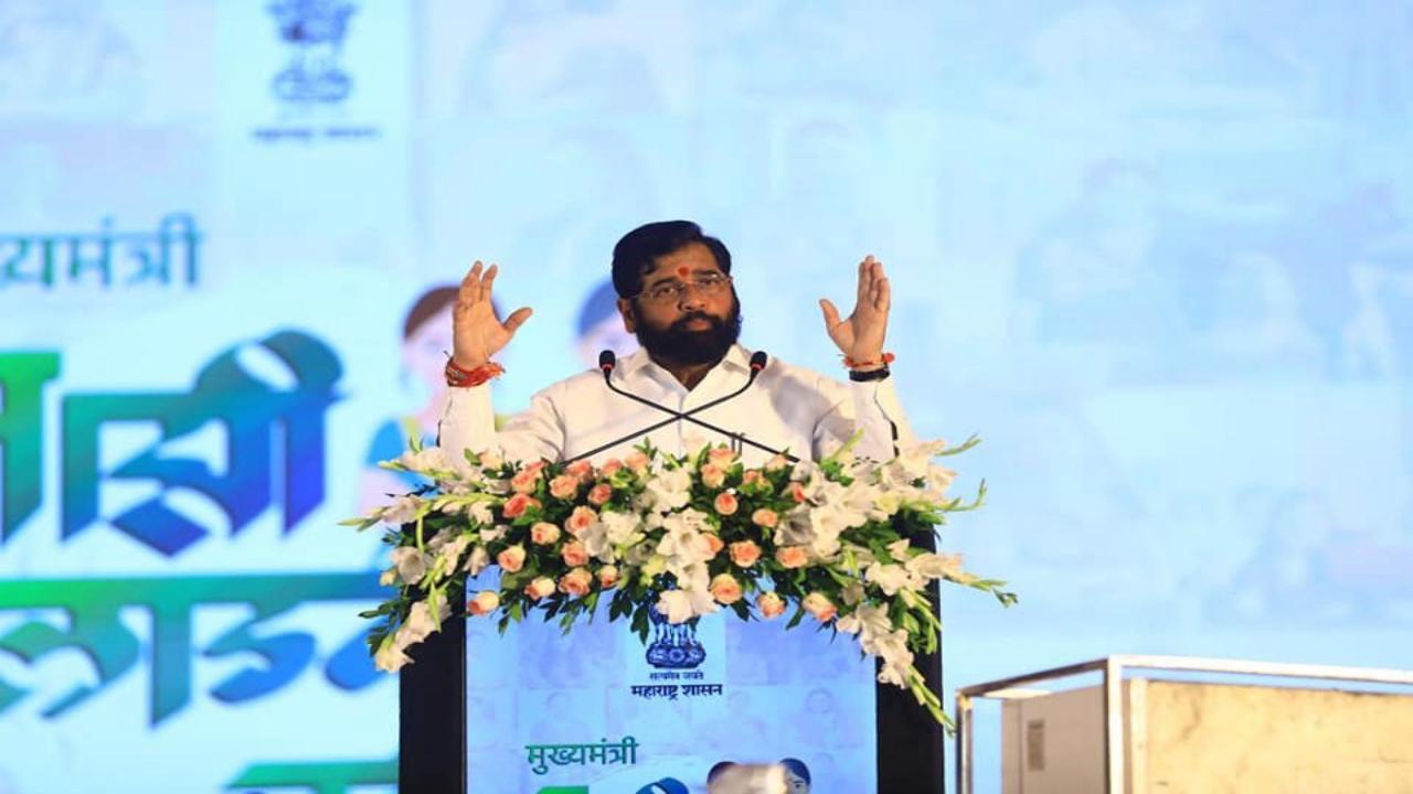 FIR filed after cops get emails threatening to blow up Eknath Shinde's car
