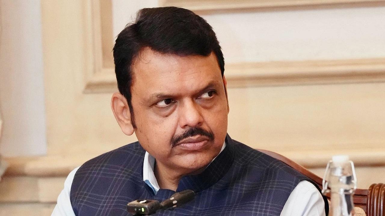 MLA Sneha Dube Pandit meets Fadnavis to address rehabilitation of displaced Palghar residents