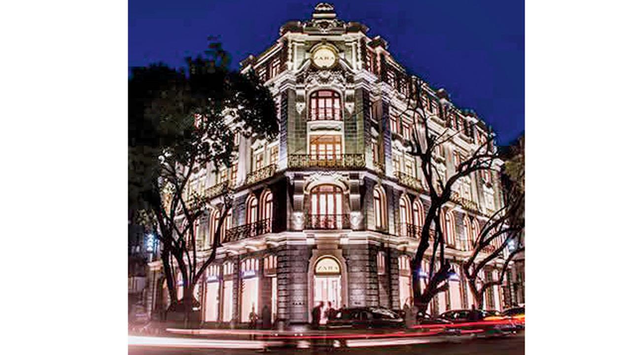 The Zara showroom in Ismail Building at Fort. Pic/Ashish Raje