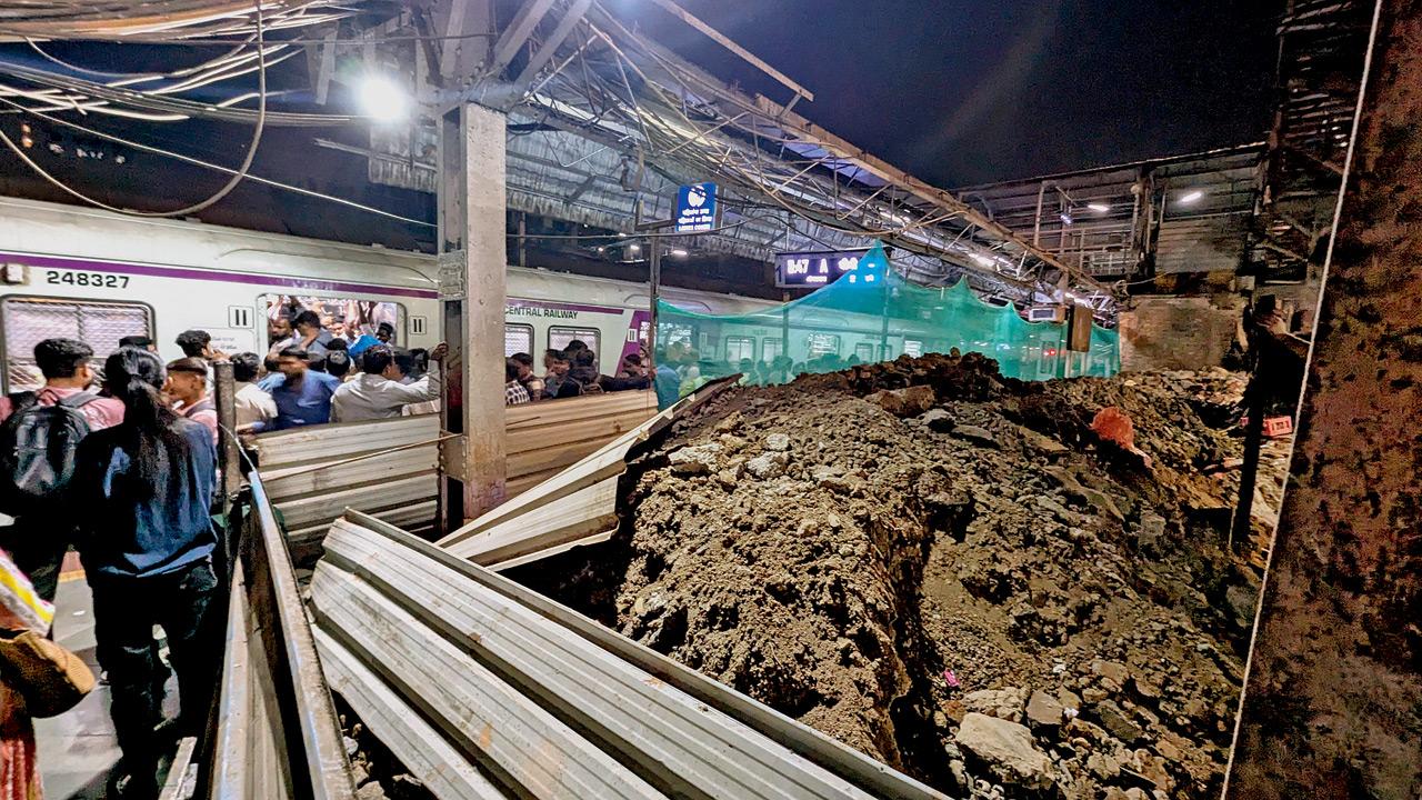 The pile of debris on platform one of Ghatkopar station