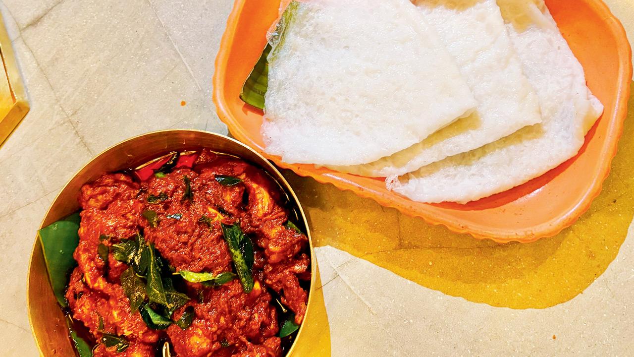 Ghee roast with neer dosa