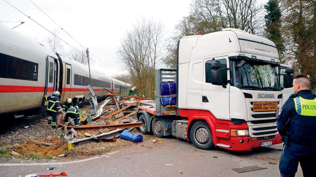 Express train rams truck in Germany; 1 dead, 25 hurt