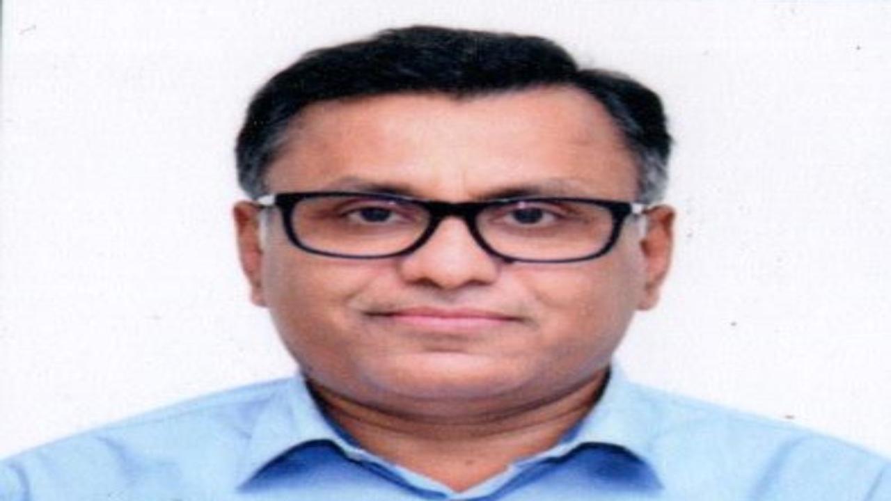 From double-stack containers to Vande Bharat, versatile officer takes over as CR AGM