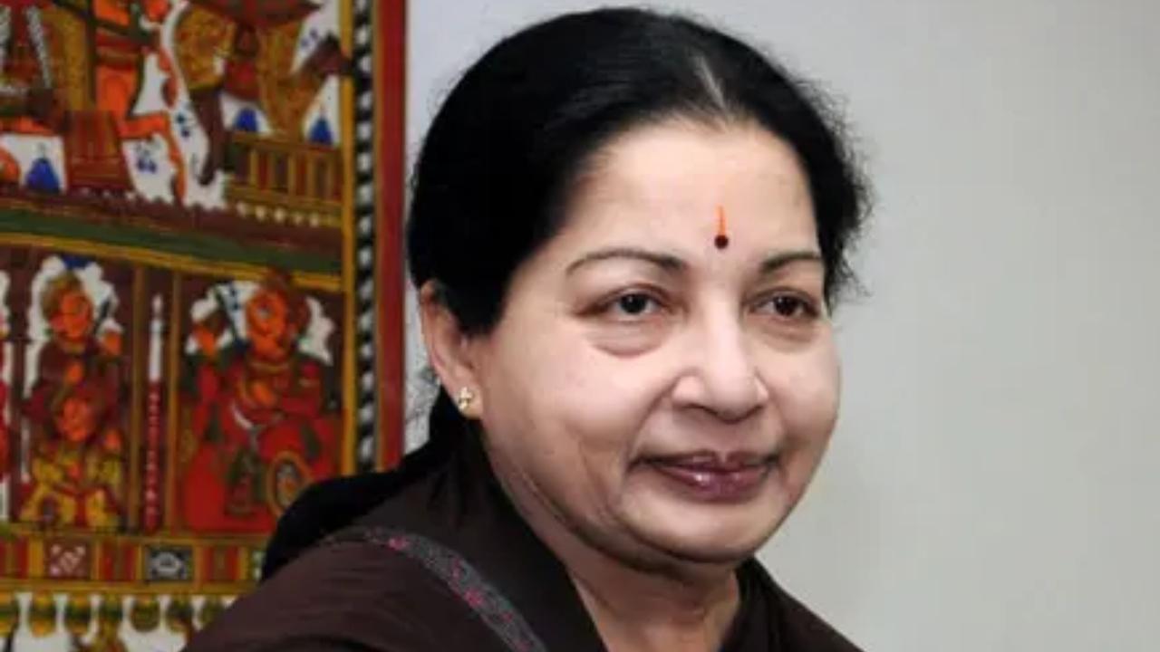 TN govt takes possession of Ex-CM Jayalalithaa's seized assets following court order