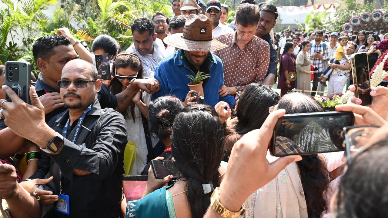 A wide variety of plants, flowers, herbs, and spices are on display this year. Gagrani has appealed to Mumbaikars to visit the festival and witness the floral diversity at the event