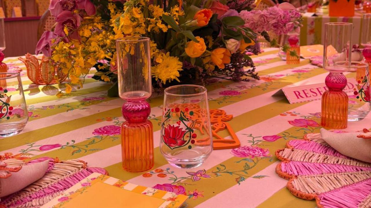 Stunning glass art pieces made by Munna Ji and Nazmeen, the father-daughter duo from Firozabad, is one of the beautiful decorations that can be seen in the celebration