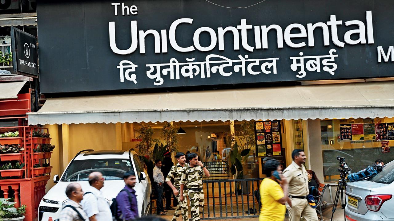 Police personnel outside the building that houses the India’s Got Latent studio in Khar on Monday. Pic/Sayyed Sameer Abedi