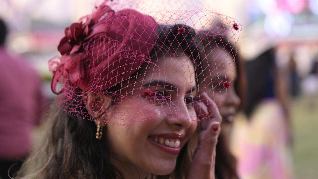Even the maroon hats had their variations that made it difficult to pick a favourite because while one had a unique design, the other was accompanied by a veil