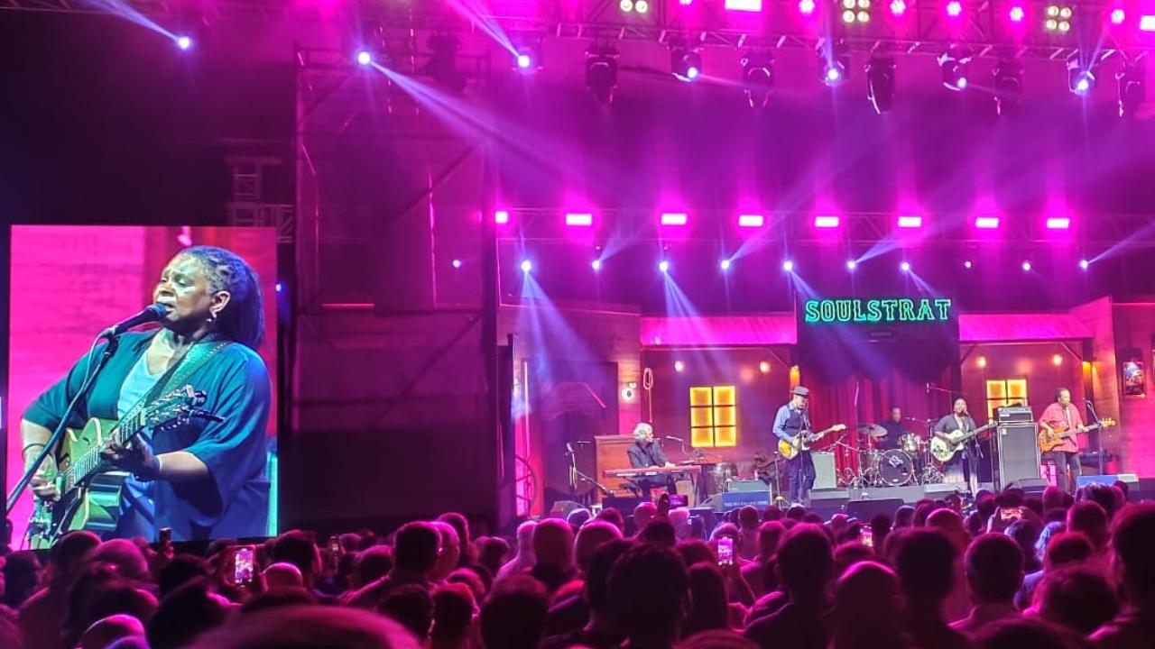 With an hour of soulful Indian blues music, fans were in for a treat as Grammy Award winner Ruthie Foster took to same stage next and belted out some of her most popular songs inspired by her roots in Gospel music, including the Grammy 2025 winner title track 'Mileage'