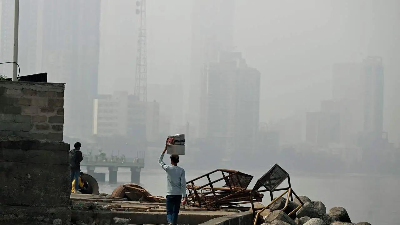 Mumbai weather updates: City records rise in temperatures, moderate AQI
